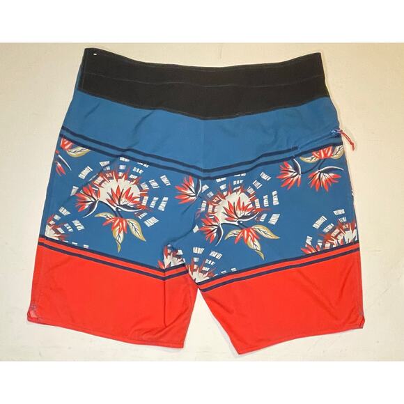 Patagonia Mens Board Shorts 36 Blue Cream Swim Trunks Recycled Polyester Outdoor - Picture 8 of 10